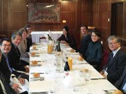 (right, centre) Prof. Marnie Hughes-Warrington ANU Deputy Vice Chancellor (Academic) hosts a lunch for our Nanjing guests