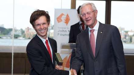  Louis Klee being presented his award by Mr Tim Fairfax AC. Image: General Sir John Monash Foundation.
 