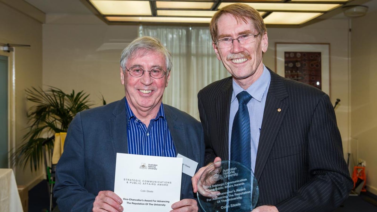 Emeritus Fellow Colin Steele and Vice-Chancellor Professor Ian Young.