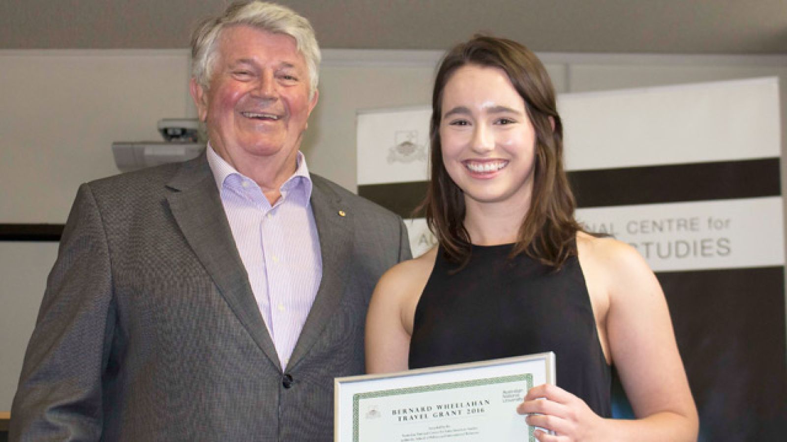 Bernard Wheelahan presents his eponymous Latin America Travel Grant to Katya Murphy