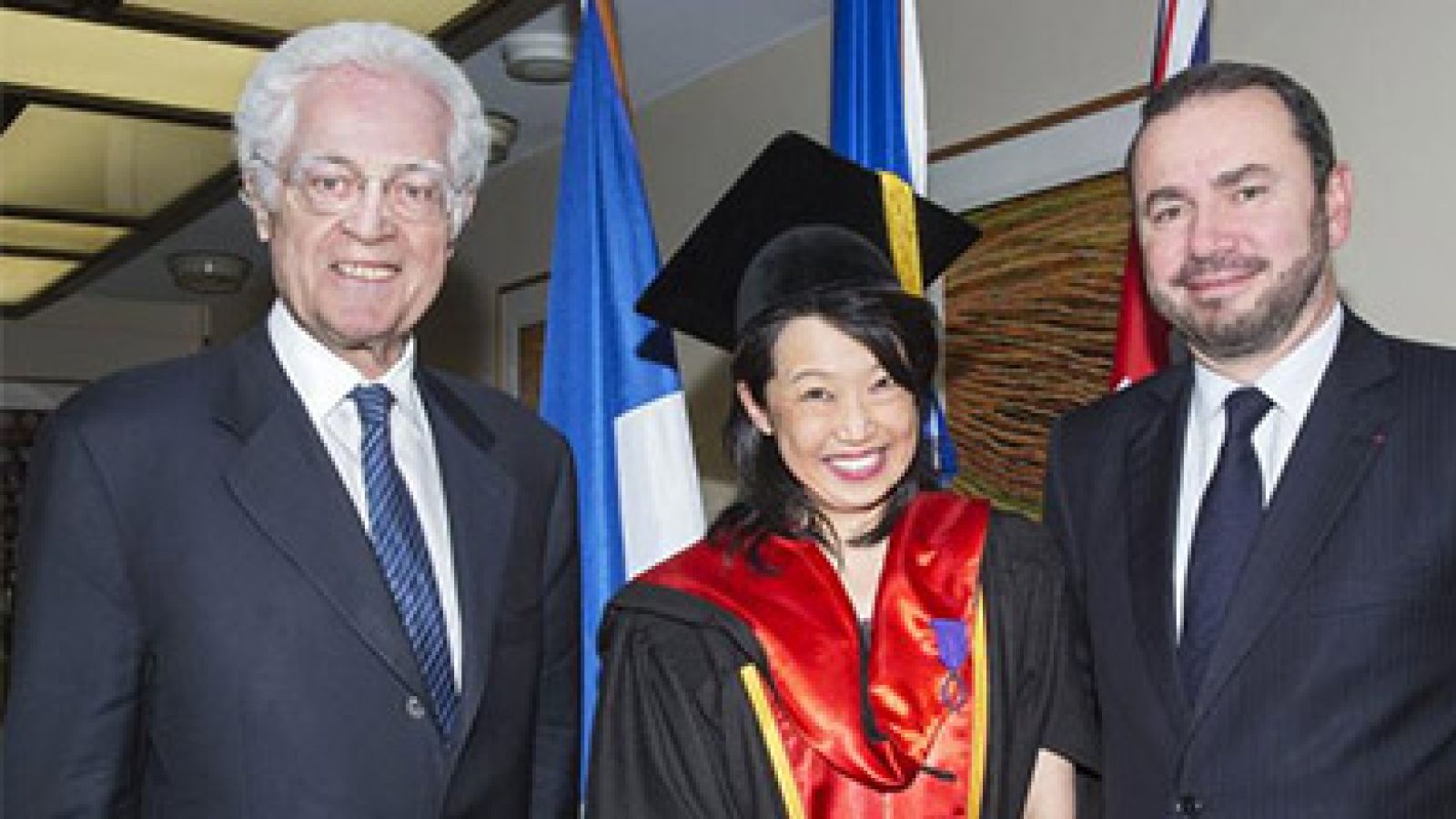  Professor Jacqueline Lo (centre), Former French Prime Minister Lionel Jospin (L) and Ambassador of France Mr Christophe Lecourtier (R).
 