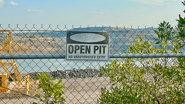 Photo of "non authorised entry" sign, Ranger Uranium Mine, Northern Territory (June 2021), photo by Chris Olszewski